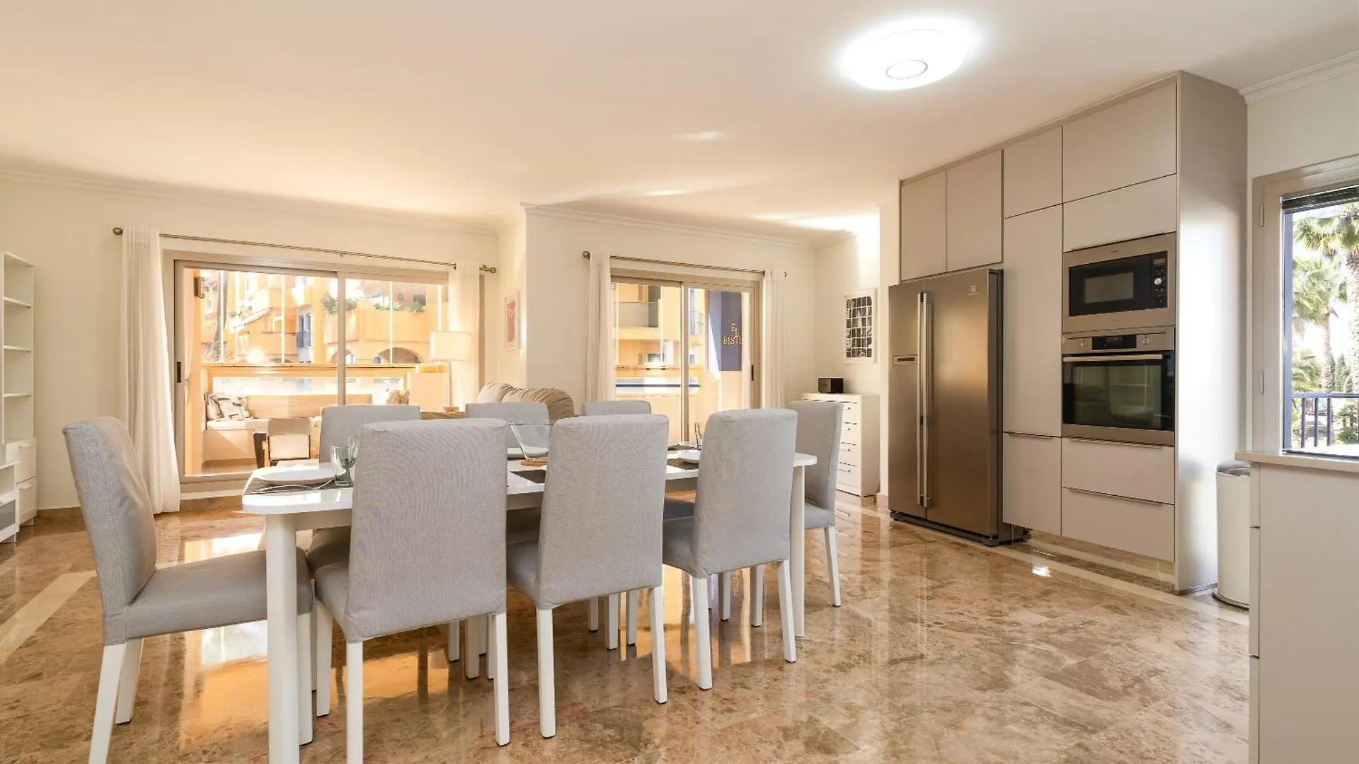 Spacious Four Bedroom Apartment In San Pedro Marbella