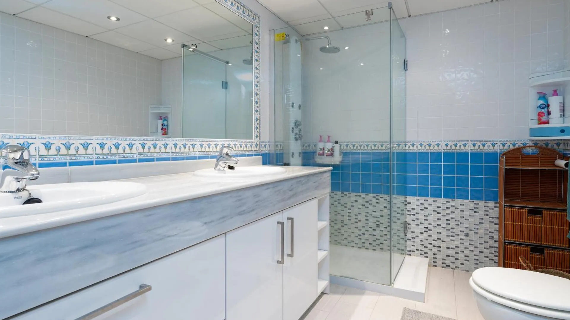 Spacious Four Bedroom Apartment In San Pedro Marbella