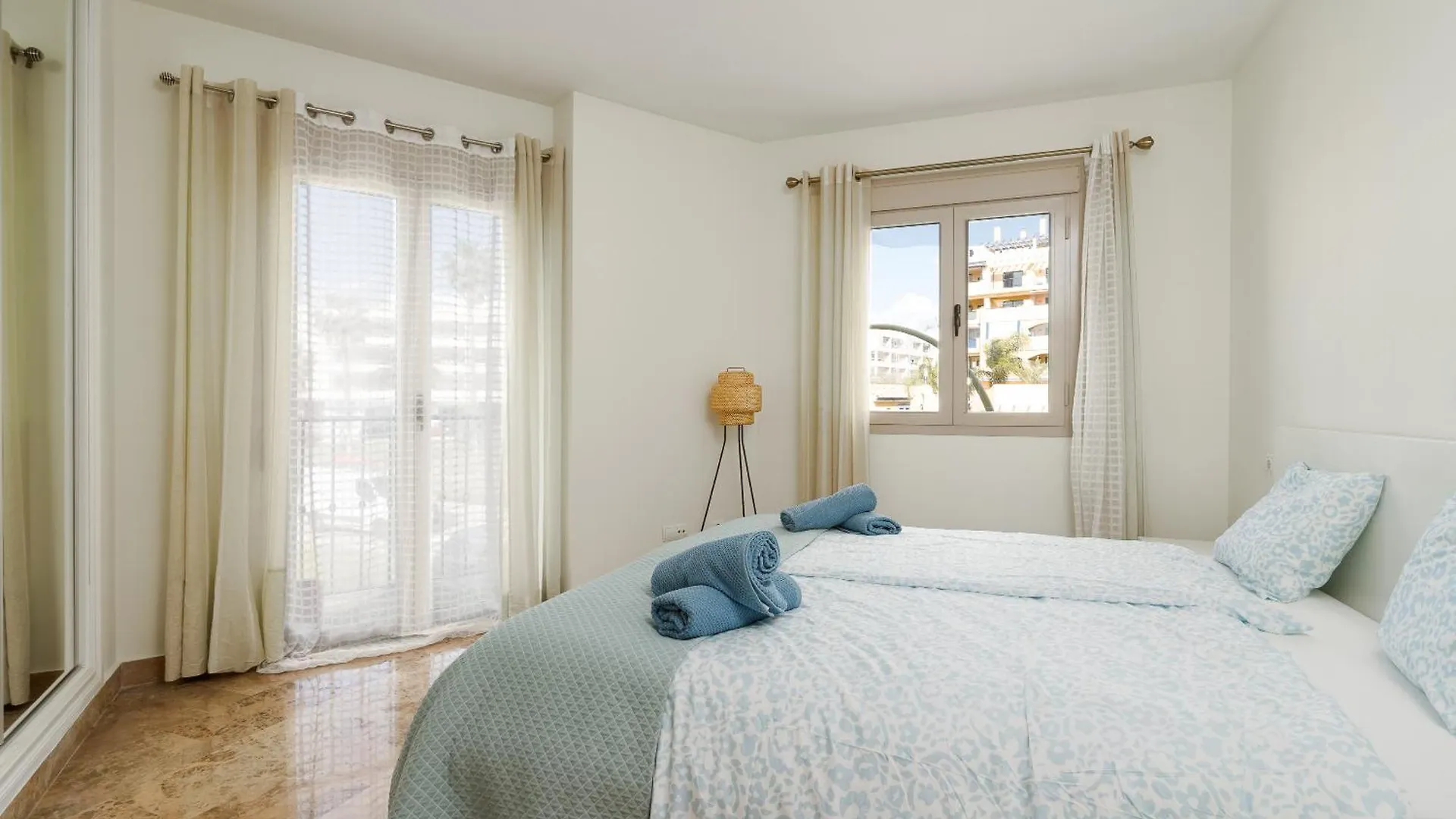Spacious Four Bedroom Apartment In San Pedro Marbella