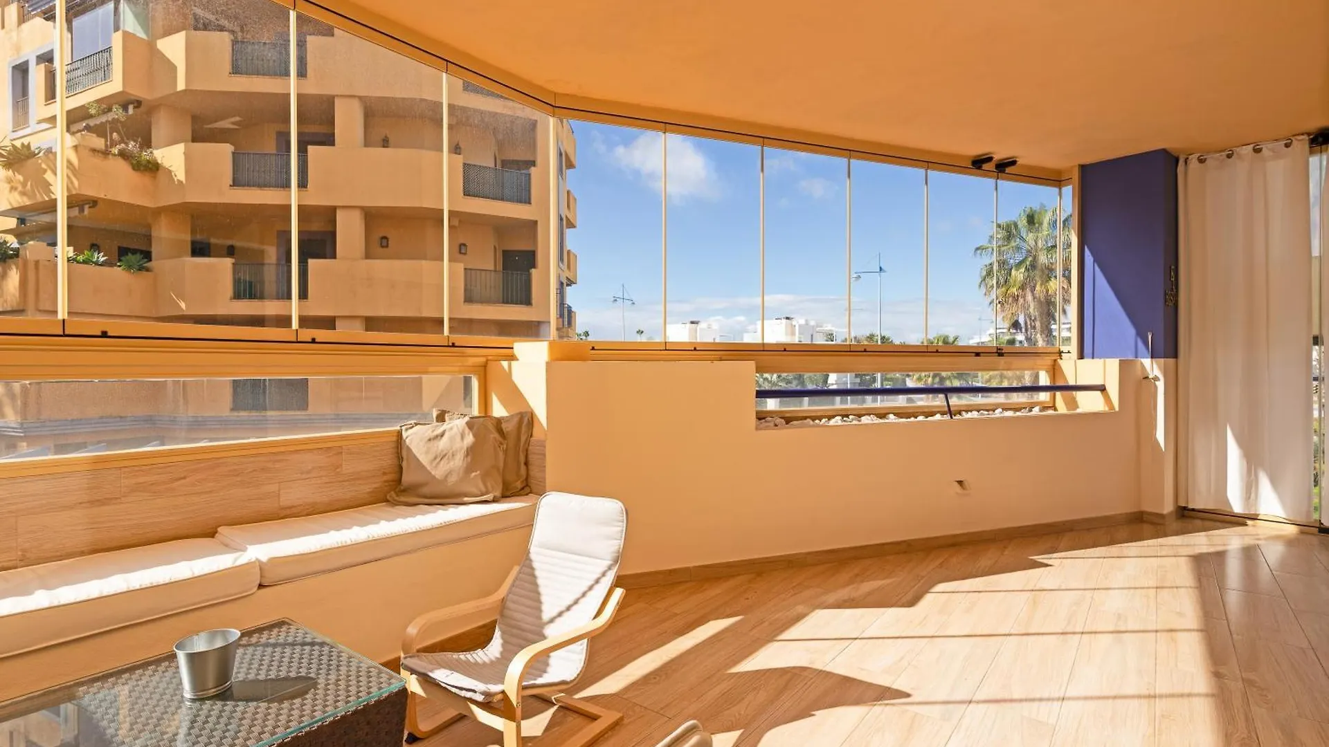 Spacious Four Bedroom Apartment In San Pedro Marbella
